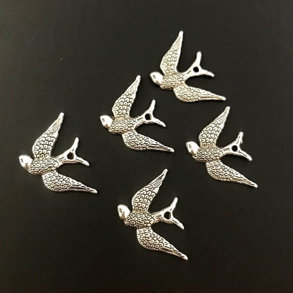 10 Bird Charms - Swallow Bird - Antique Silver