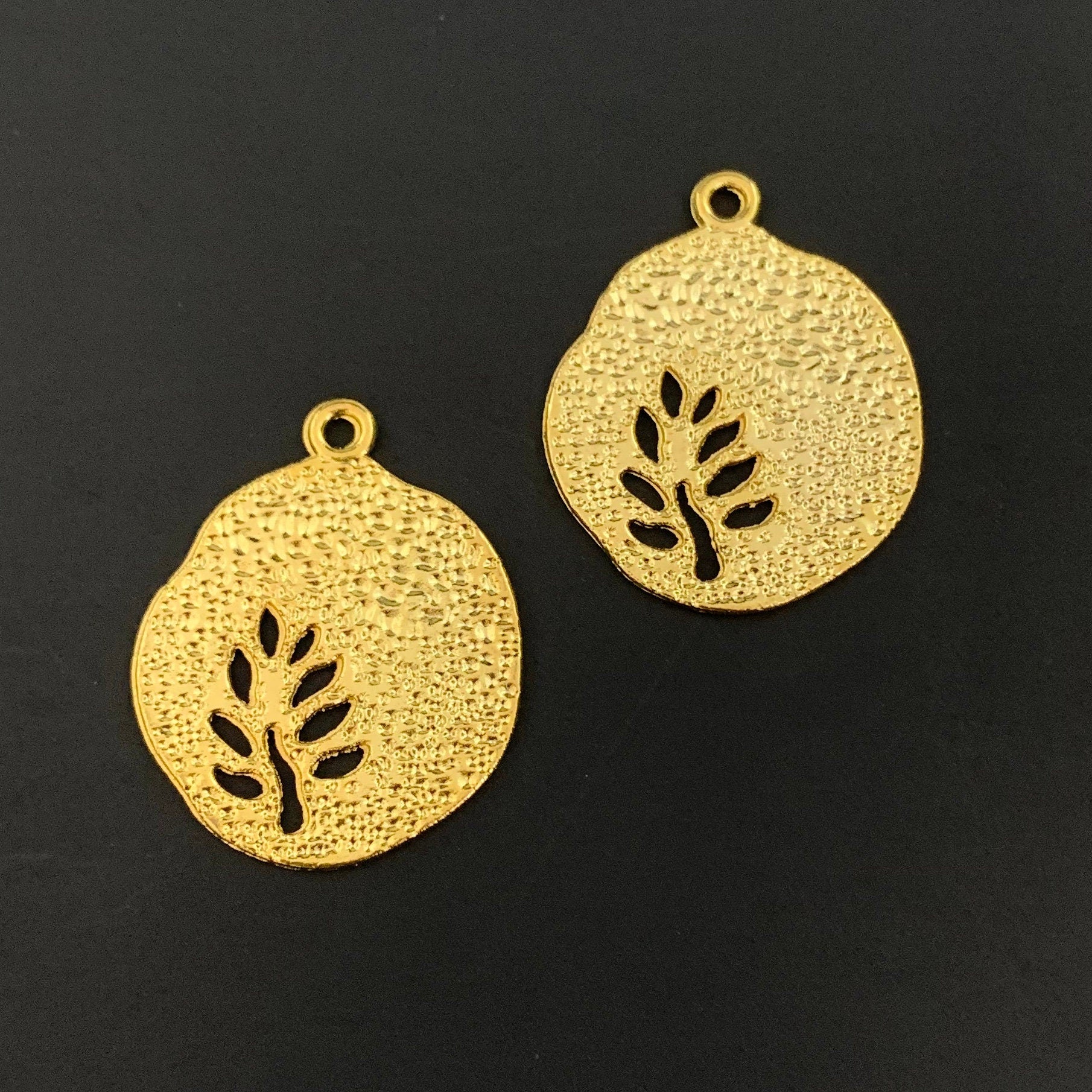 5 Leaf Disc Charms - Gold Finish