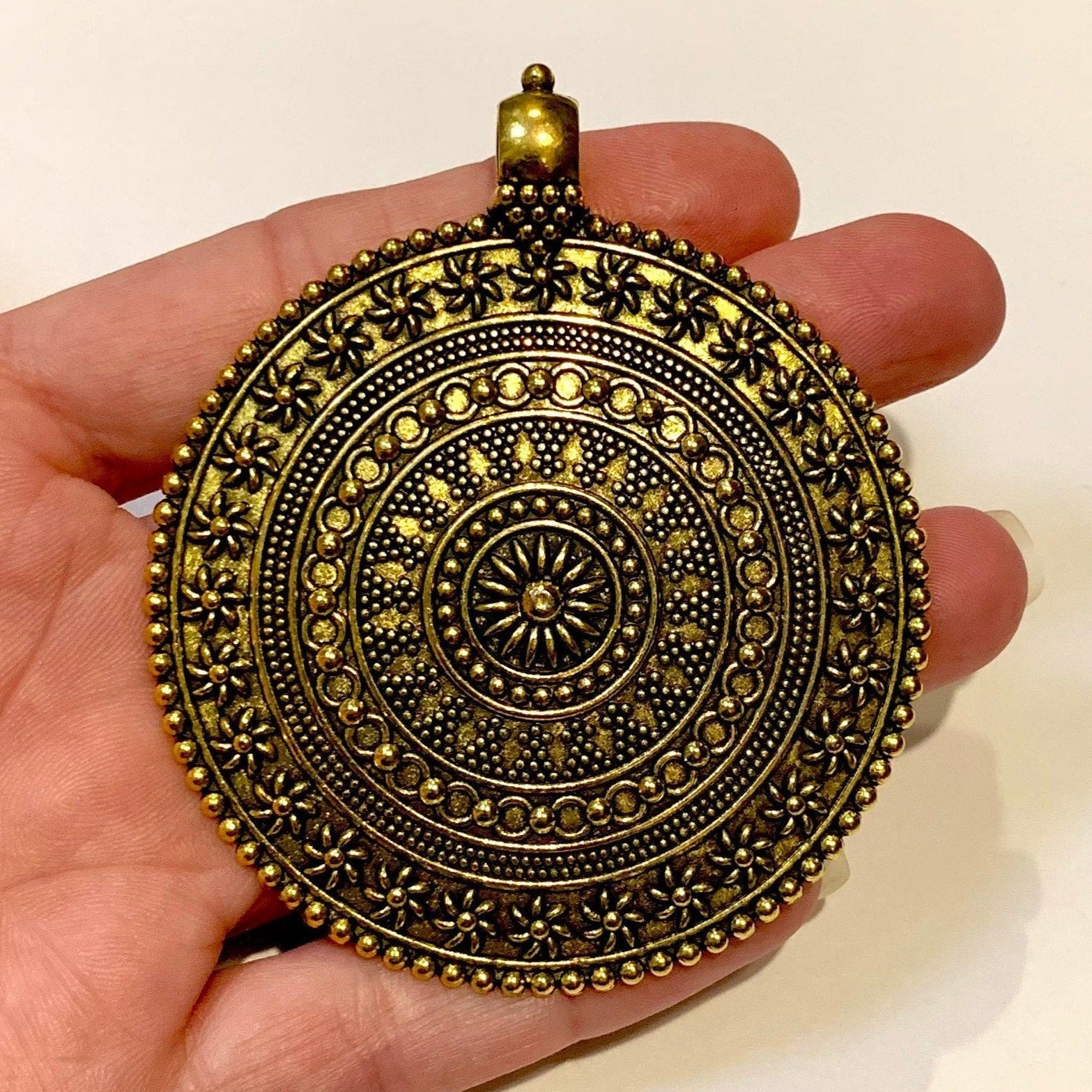 Antique Gold Boho Medallion Flower Pendant - Beautiful detail!
